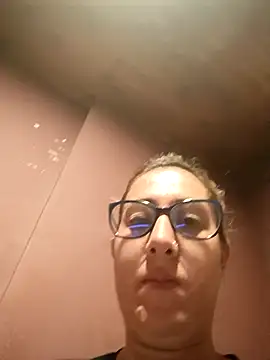 CHARLOTTE 1711 online show from 02/27/26, 03:51