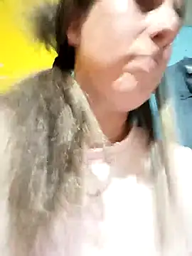 CHARLOTTE 1711 online show from 03/30/26, 03:30