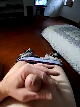 William1941 online show from 10/21/25, 04:17