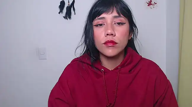 Snapshot of juli_love11 chatting on 02/09/25, 02:38 juli love11 online show from 02/09/25, 02:38