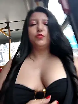 Snapshot of Melyy_Edii chatting on 03/17/26, 10:24 Melyy Edii online show from 03/17/26, 10:24