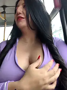 Snapshot of Melyy_Edii chatting on 03/29/26, 09:16 Melyy Edii online show from 03/29/26, 09:16