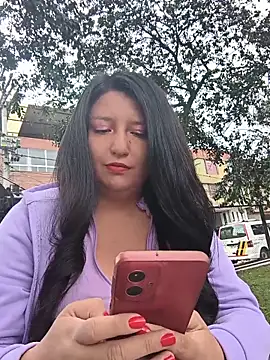 Snapshot of Melyy_Edii chatting on 05/12/26, 07:53 Melyy Edii online show from 05/12/26, 07:53
