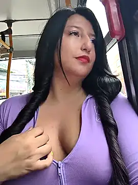 Snapshot of Melyy_Edii chatting on 04/14/26, 06:13 Melyy Edii online show from 04/14/26, 06:13