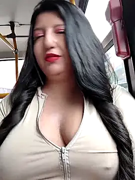 Snapshot of Melyy_Edii chatting on 03/08/26, 10:24 Melyy Edii online show from 03/08/26, 10:24