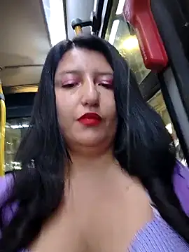 Snapshot of Melyy_Edii chatting on 03/28/26, 12:11 Melyy Edii online show from 03/28/26, 12:11