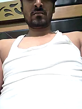 Snapshot of lusty_male69 chatting on 11/22/25, 11:09 lusty male69 online show from 11/22/25, 11:09