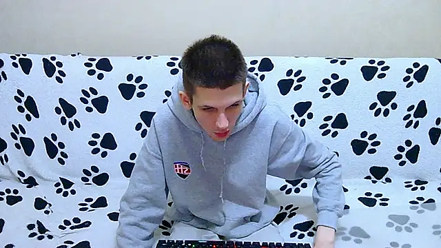 Lester Broo online show from 05/01/26, 09:31