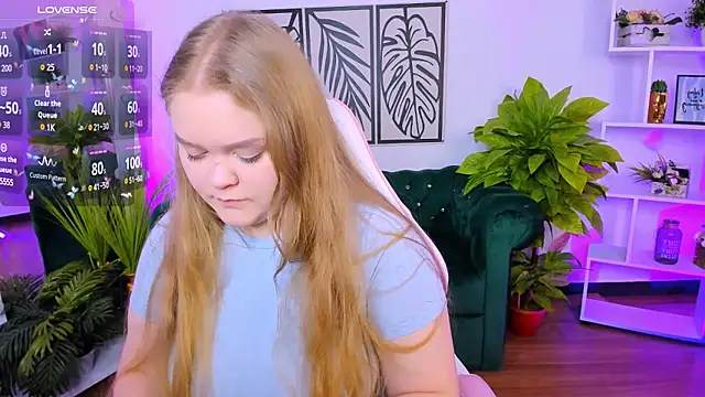 Erica  Alta online show from 03/21/25, 09:45