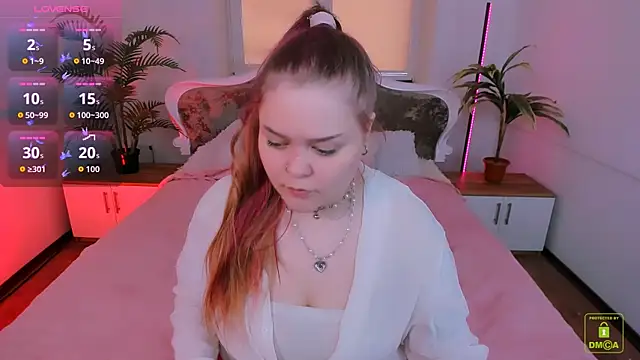 Erica  Alta online show from 10/15/25, 05:39