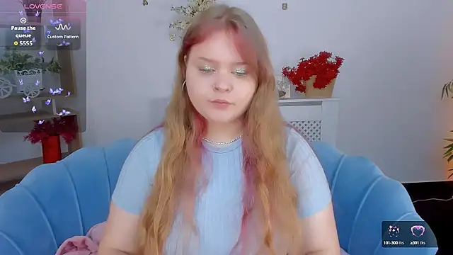 Erica  Alta online show from 09/19/25, 05:44