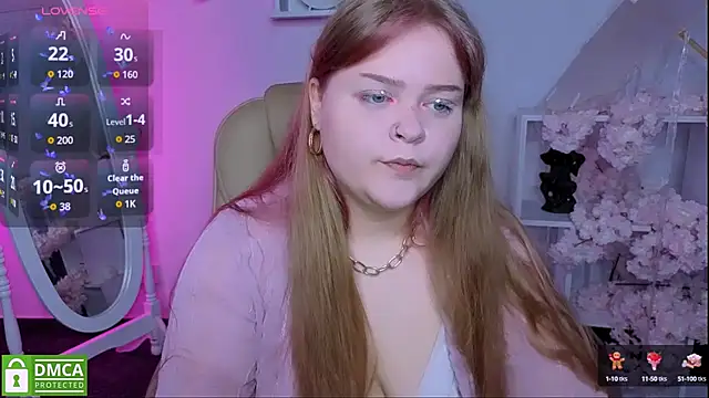 Erica  Alta online show from 09/25/25, 05:57