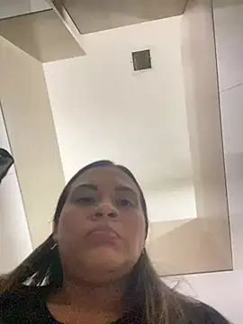 Yessica 832 online show from 04/21/26, 10:38