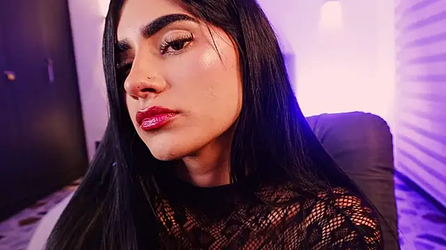 BellaaStorm online show from 11/27/25, 11:38