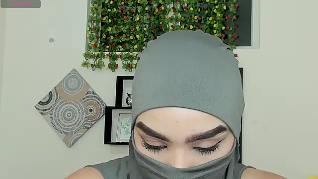 Maissa Alabi online show from 10/16/25, 04:26