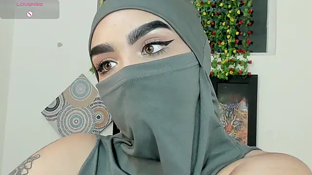 Maissa Alabi online show from 10/18/25, 06:54