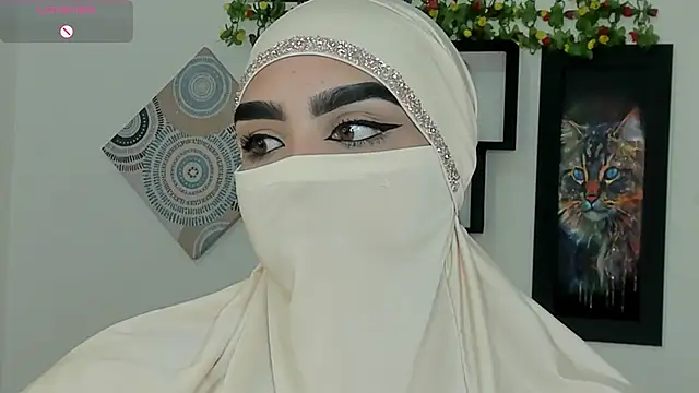 Maissa Alabi online show from 10/22/25, 09:46