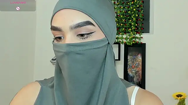 Maissa Alabi online show from 10/07/25, 04:19