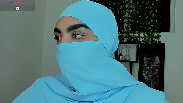 Maissa Alabi online show from 12/15/25, 04:13