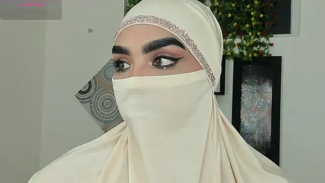 Maissa Alabi online show from 11/07/25, 07:40