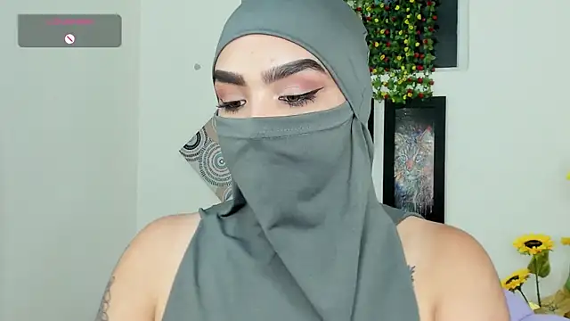 Maissa Alabi online show from 09/25/25, 07:42