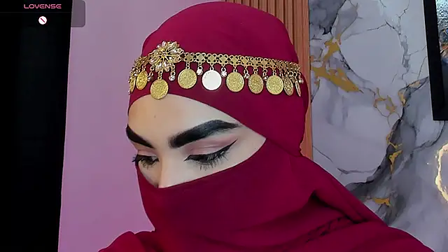 Snapshot of Maissa_Alabi chatting on 06/17/26, 07:46 Maissa Alabi online show from 06/17/26, 07:46
