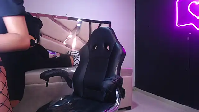 victoria ricci a online show from 03/13/25, 09:05