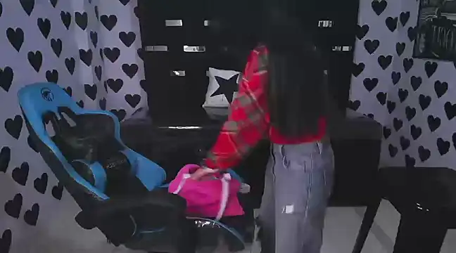 victoria ricci a online show from 02/22/25, 04:40