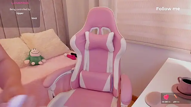 tamy xoo online show from 10/16/25, 05:54