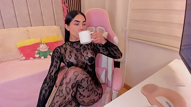 tamy xoo online show from 04/06/26, 06:09