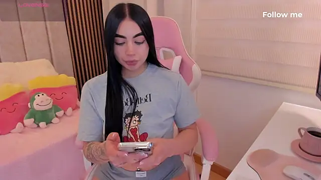 tamy xoo online show from 10/23/25, 04:27