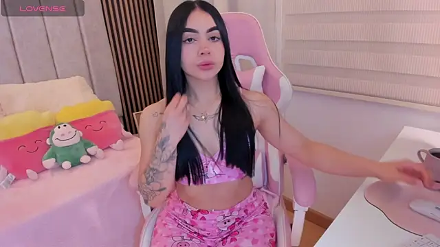 tamy xoo online show from 10/25/25, 05:46