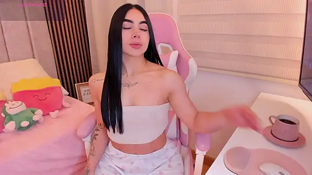 tamy xoo online show from 11/02/25, 08:03