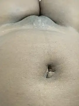 gatinha776 online show from 02/26/25, 08:58