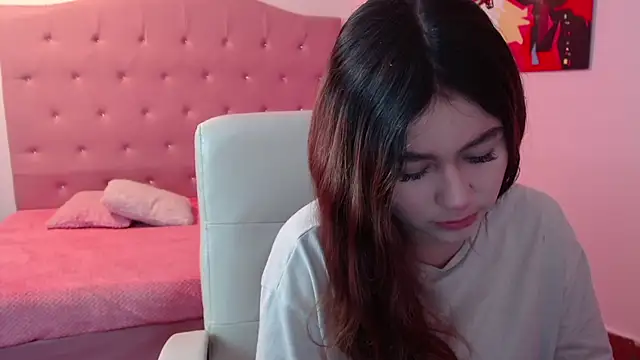 candyre online show from 01/28/25, 12:54