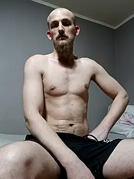 larzik94 online show from 03/04/26, 05:31