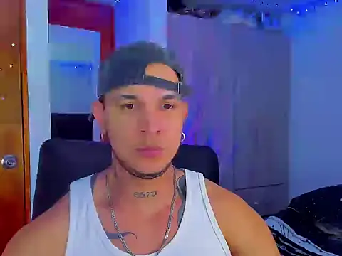 austinoficial online show from 09/11/25, 09:04