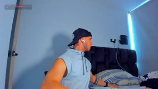 austinoficial online show from 05/21/26, 08:17