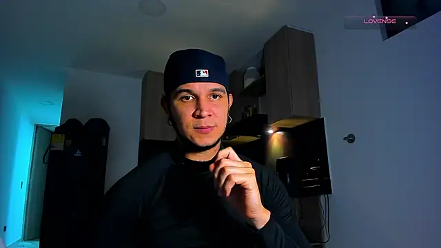 austinoficial online show from 04/16/26, 11:51