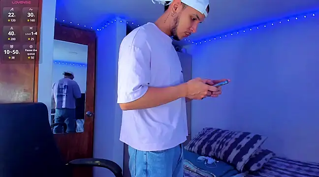 austinoficial online show from 03/01/25, 03:53