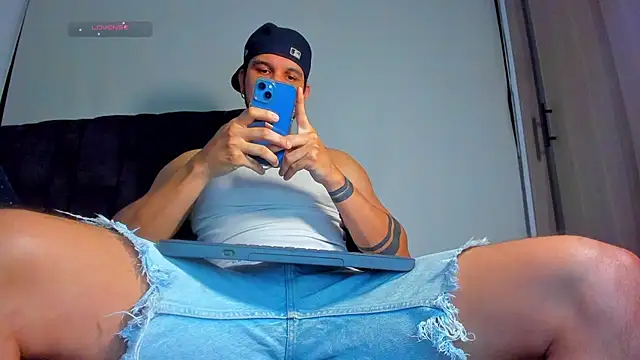 austinoficial online show from 07/24/26, 01:23
