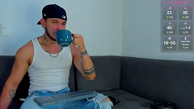 austinoficial online show from 10/20/25, 08:31