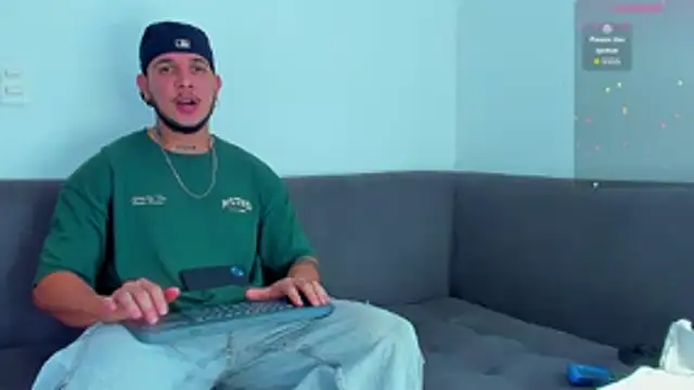 austinoficial online show from 10/15/25, 08:17