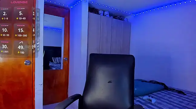 austinoficial online show from 02/25/25, 03:31