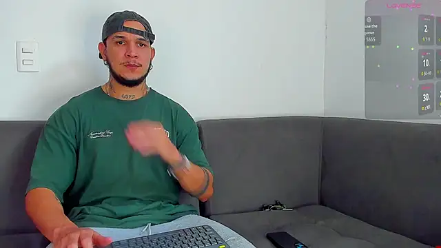 austinoficial online show from 10/21/25, 08:30