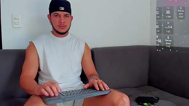 austinoficial online show from 10/26/25, 09:04