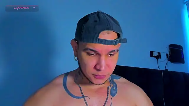 austinoficial online show from 05/20/26, 09:12