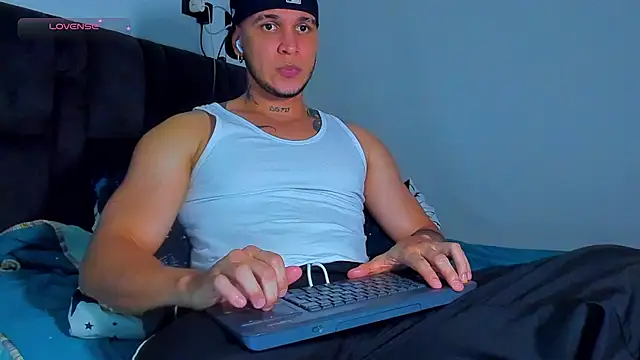 austinoficial online show from 05/11/26, 12:45
