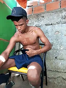 Snapshot of Black_Manba chatting on 10/30/25, 03:09 Black Manba online show from 10/30/25, 03:09