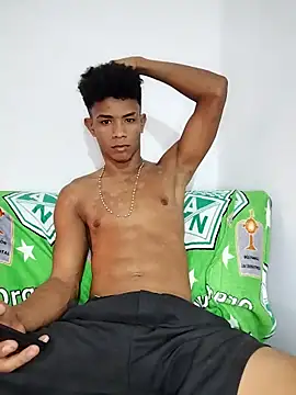 Snapshot of Black_Manba chatting on 02/16/25, 12:19 Black Manba online show from 02/16/25, 12:19